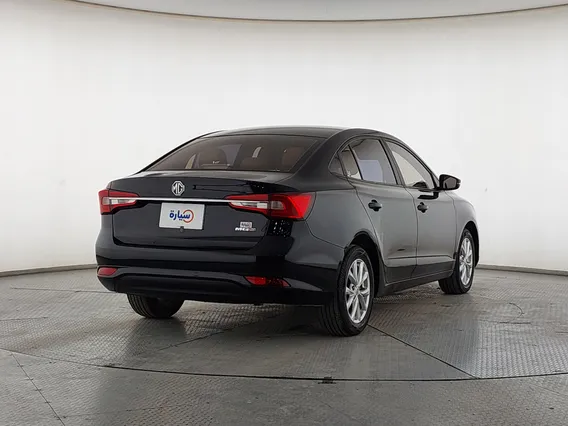 ام جي 5 STD 2024 