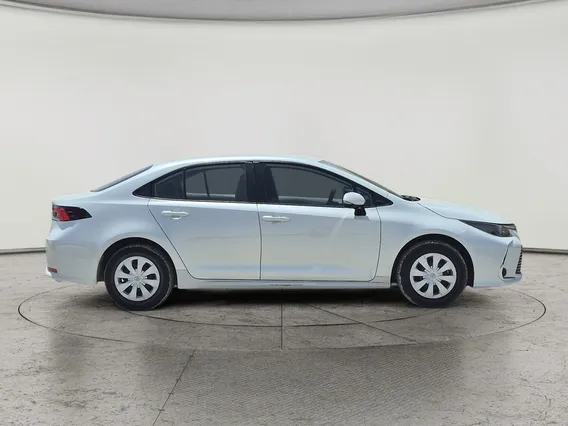 تويوتا كورولا XLI 2024 