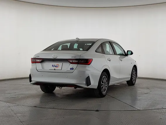 Toyota Yaris  Y 2023 