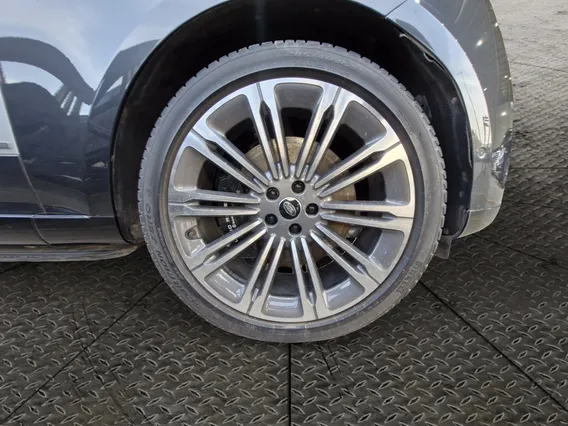 Land Rover Range Rover Autobiography  2024 