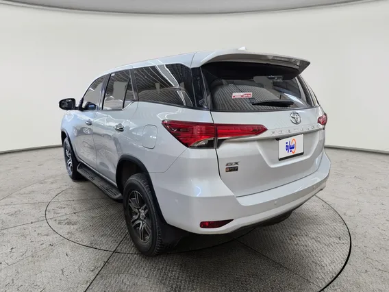 Toyota Fortuner GX 2023 