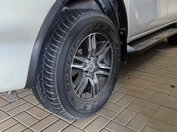 Toyota Fortuner GX 2023 