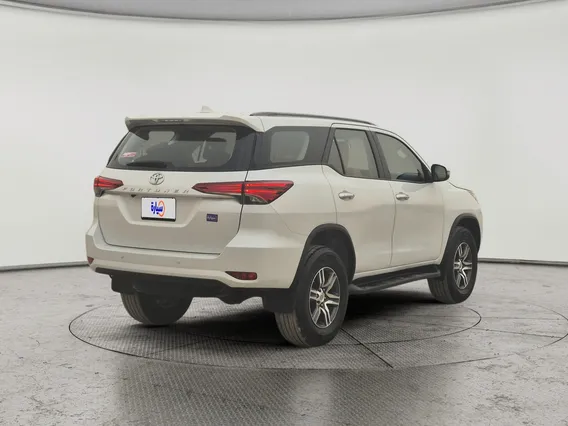 Toyota Fortuner GX 2023 دبل