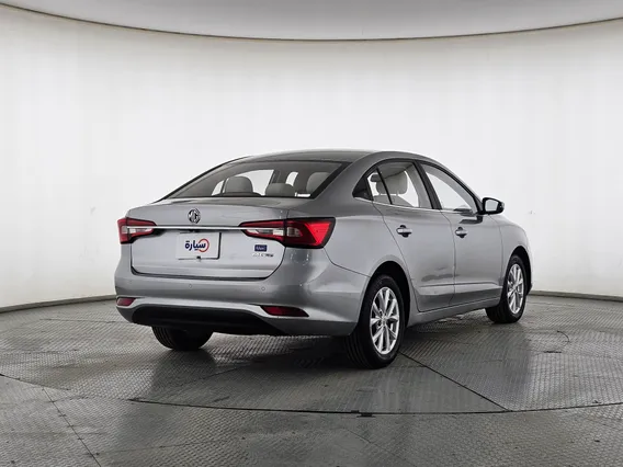 ام جي 5 COM 2022 