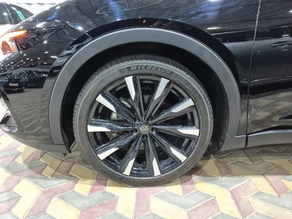 تويوتا كراون Majesta 2023 