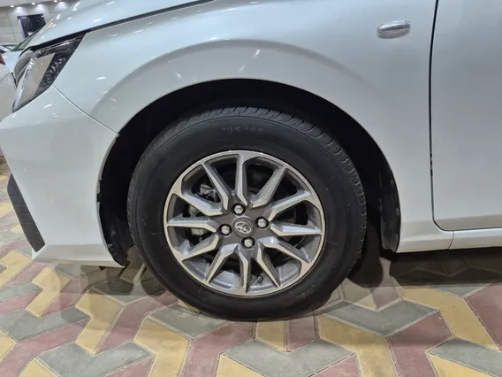 تويوتا يارس Y 2023 