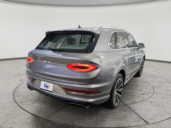 بنتلي بينتايجا  2022 