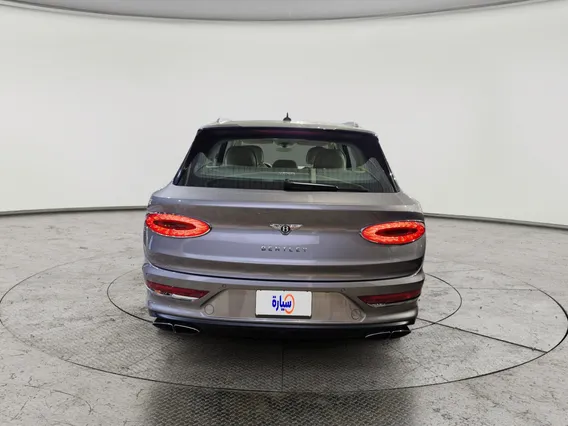 بنتلي بينتايجا  2022 