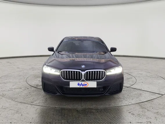 بي ام دبليو الفئة الخامسة 530i 2023 