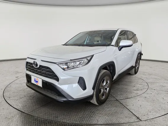 Toyota RAV4 LE 2025 