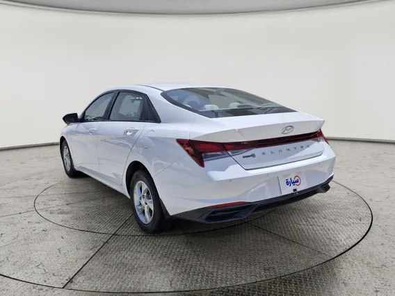 Hyundai Elantra Fleet 2023 