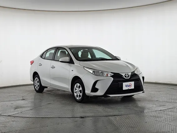Toyota Yaris  Y 2022 