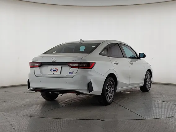 Toyota Yaris  Y 2024 