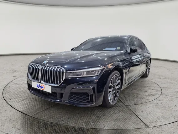 BMW 7 Series 730Li 2021 