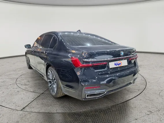 BMW 7 Series 730Li 2021 