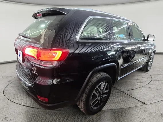 جيب جراند شيروكي ليمتد 2021 دبل