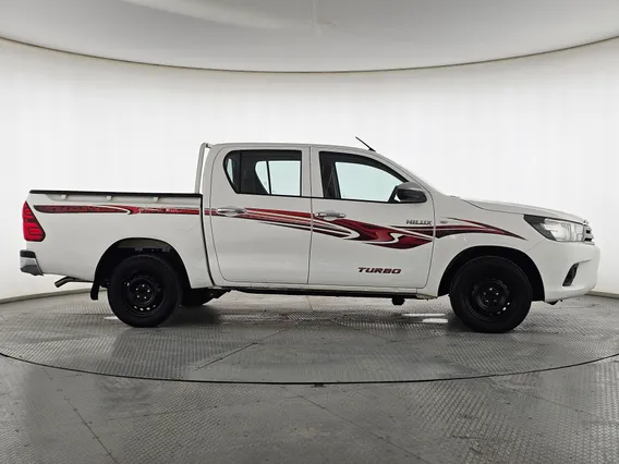 تويوتا هايلكس GL 2016 