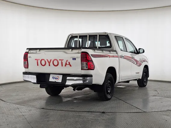 تويوتا هايلكس GL 2016 