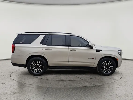 GMC Yukon AT4 2023 دبل
