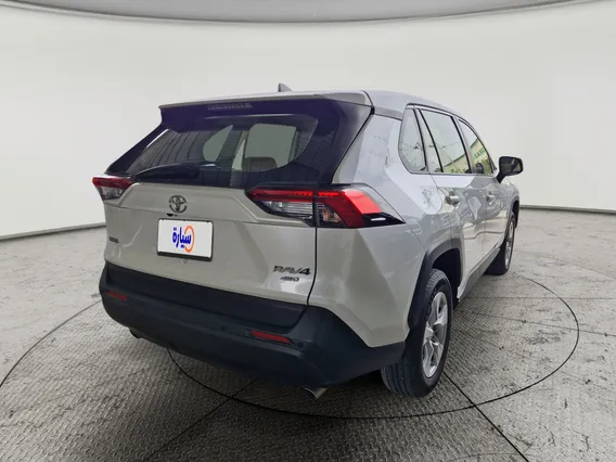 Toyota RAV4 LE 2019 