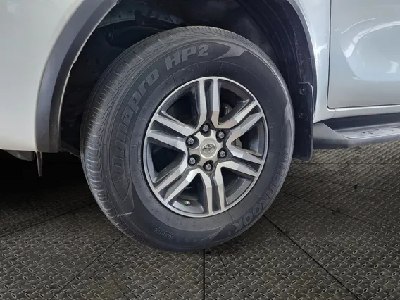 Toyota Fortuner VX 2023 دبل