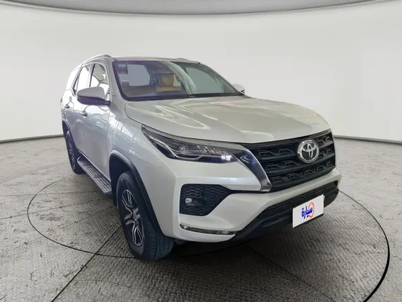 Toyota Fortuner VX 2023 دبل