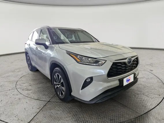 Toyota Highlander GLE 2023 