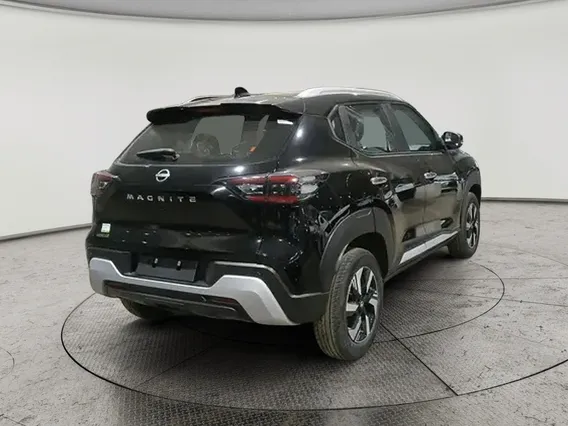 نيسان ماجنايت SV 2025 