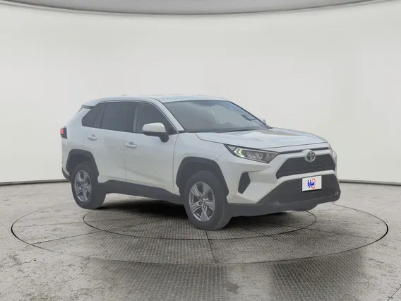 Toyota RAV4 LE 2022 