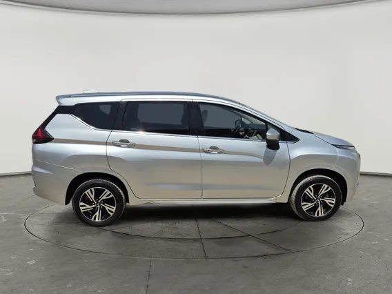 Mitsubishi XPANDER HL 2022 