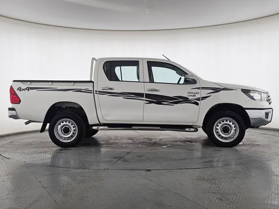 Toyota Hilux DC 4x4 Diesel 2022 دبل