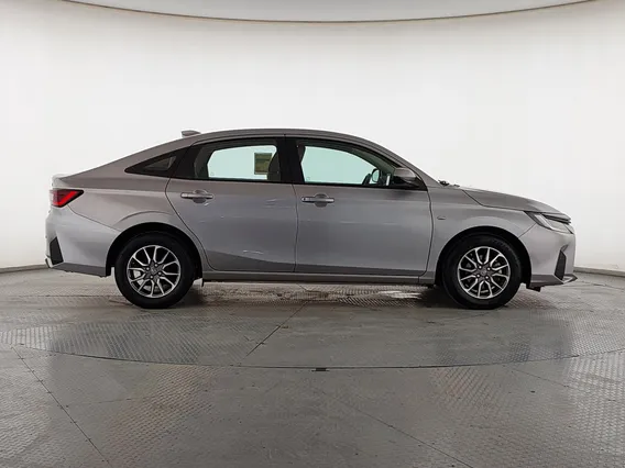 Toyota Yaris  Y 2024 