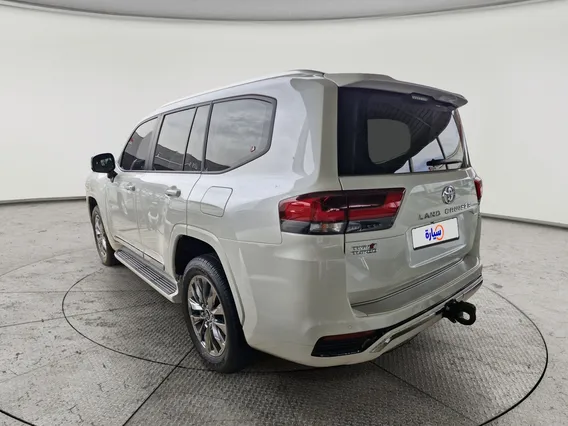 Toyota Land Cruiser GXR 2026 