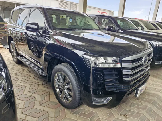 Toyota Land Cruiser GXR 2024 