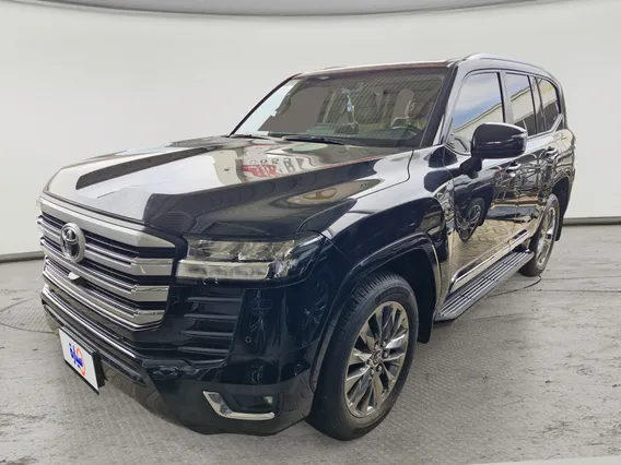 تويوتا لاندكروزر GXR 2024 
