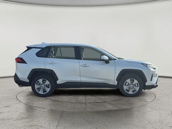 Toyota RAV4 LE 2023 