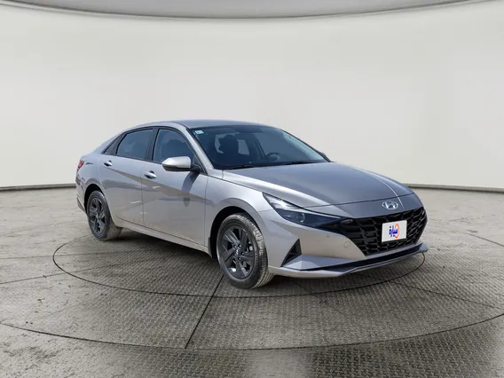 Hyundai Elantra Smart 2023 
