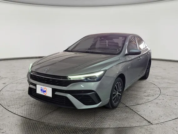 ام جي 5 ستاندر الشكل الجديد 2025 