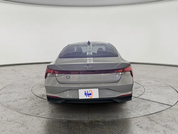 Hyundai Elantra Smart 2023 