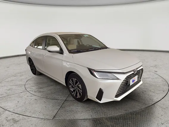 Toyota Yaris  YX 2026 