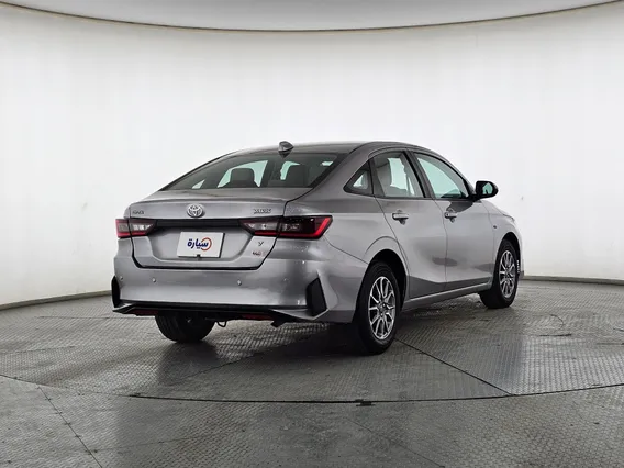 تويوتا يارس Y 2023 