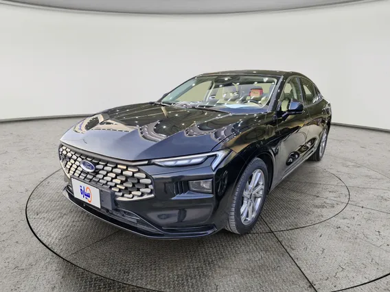 Ford Taurus Trend 2023 