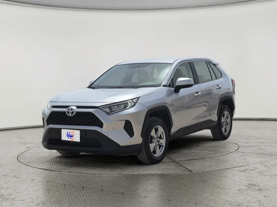 تويوتا راف فور LE 2024 