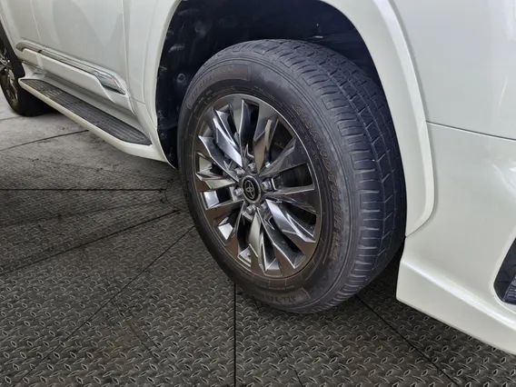 Toyota Land Cruiser GXR 2025 دبل