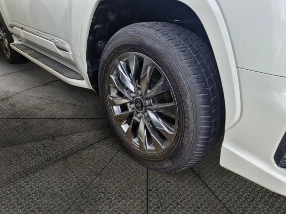 Toyota Land Cruiser GXR 2025 دبل