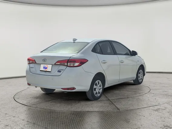 Toyota Yaris  Y 2022 