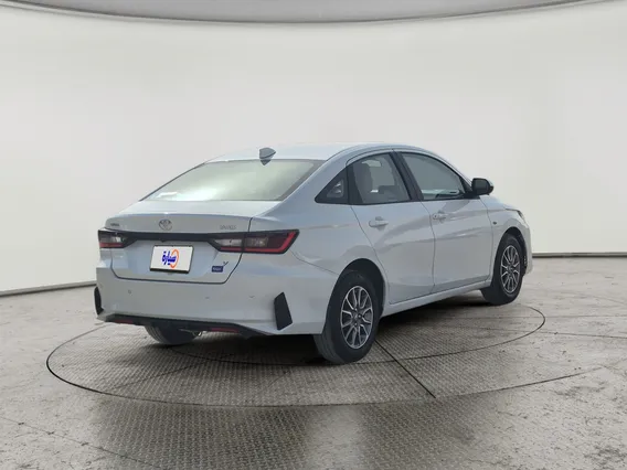 Toyota Yaris  Y 2024 