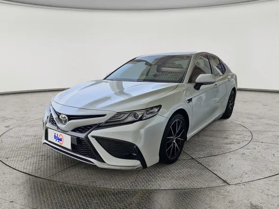 تويوتا كامري SE V6 2024 