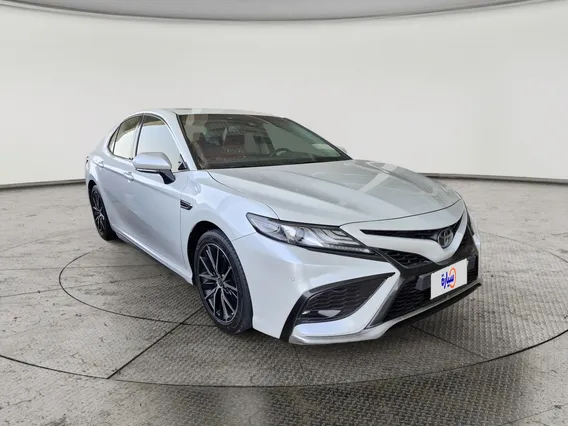 تويوتا كامري SE V6 2024 