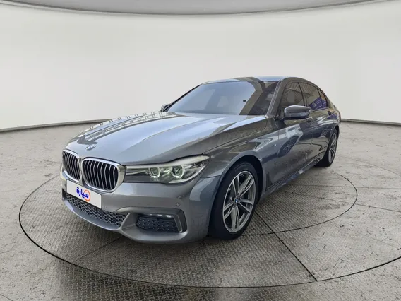 بي ام دبليو الفئة السابعة 730Li 2019 